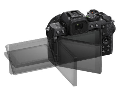La Nikon Z50 II è una fotocamera mirrorless con sensore APS-C da 20.7 megapixels. La gamma di sensibilità, inclusa estensione, è 100 - 204800 ISO e può scattare a raffica di 11 FPS. Flash integrato con portata 7 metri.

Gira video in 4K (3840x2160p) 60fps